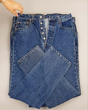 Фотография  949 - Джинсы LEVIS муж #7,7 кг, ЛОТ №7016 оптом