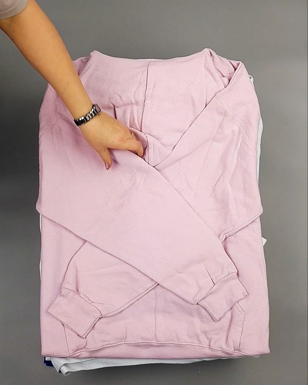 Фотография  979 - Толстовки м/ж (Sweat Tops)#20 кг, ЛОТ №7435 оптом