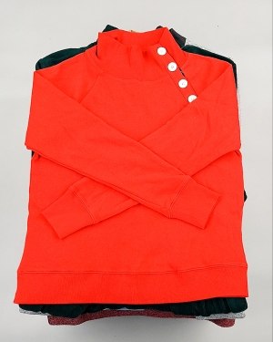 Купить SWEATSHIRT CAN 084#10 кг, ЛОТ №7619 оптом