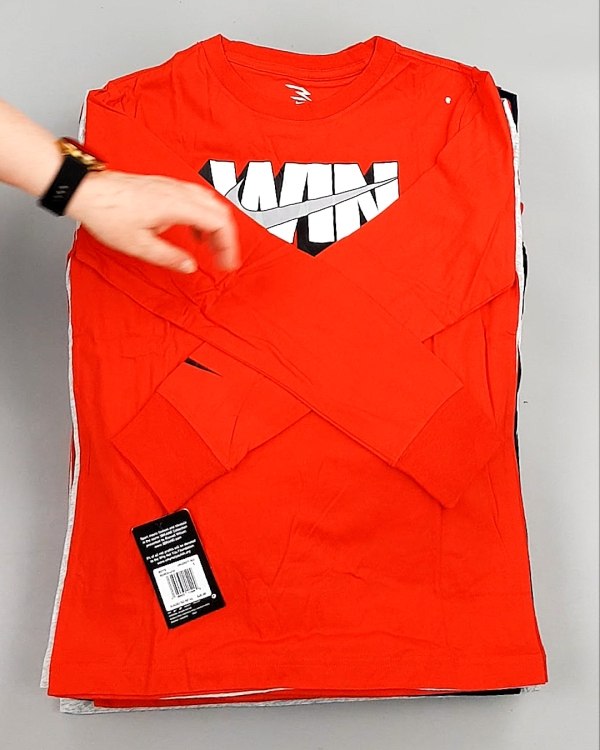 Фотография  212 - Тонковки детские NIKE CAN 084#5 кг, ЛОТ №7968 оптом