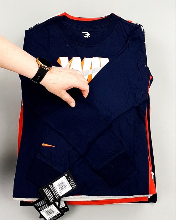 Фотография  618 - Тонковки детские NIKE CAN 084#5 кг, ЛОТ №7967 оптом