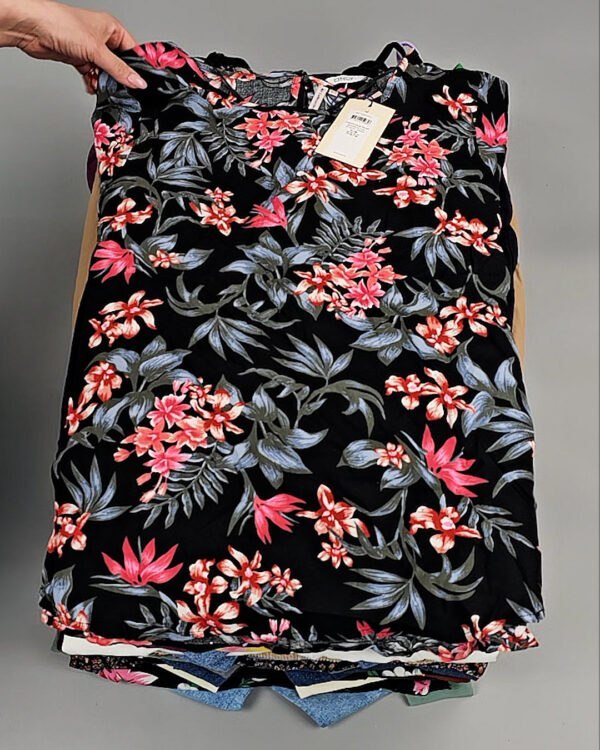 Фотография  938 - ONLY Summer mix 045#15 кг, ЛОТ №8455 оптом