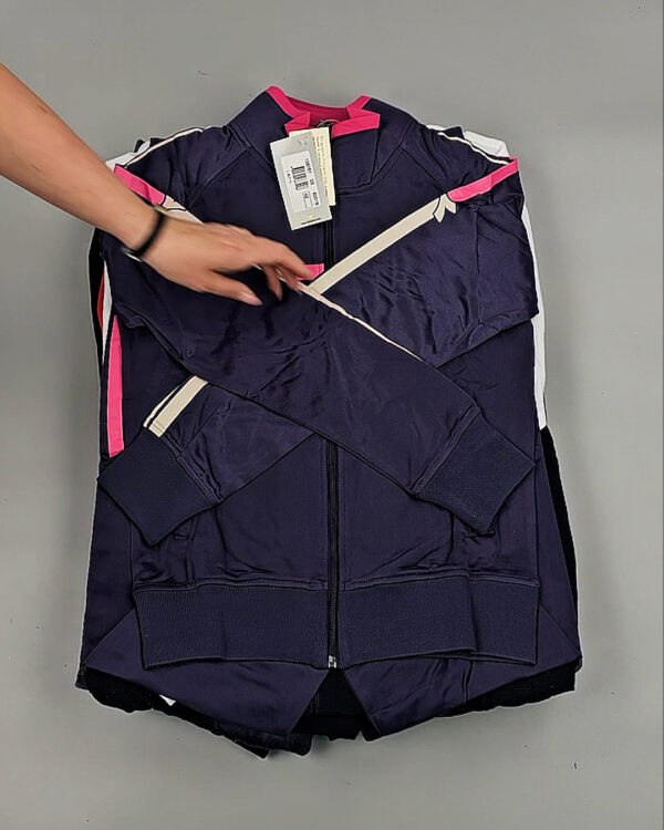 Фотография  524 - Спортивные костюмы  AD83#10 шт, ЛОТ №8641 оптом