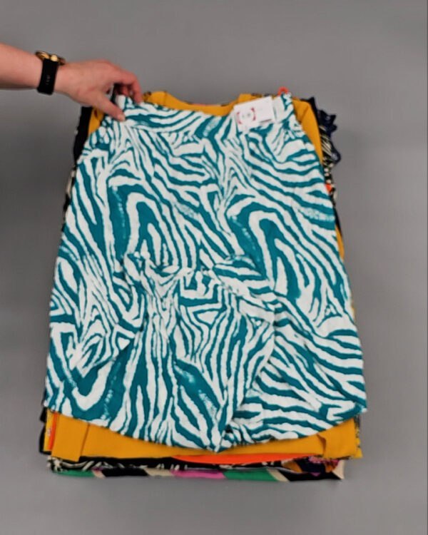 Фотография  957 - Cream Шотландия Summer mix#100 кг оптом