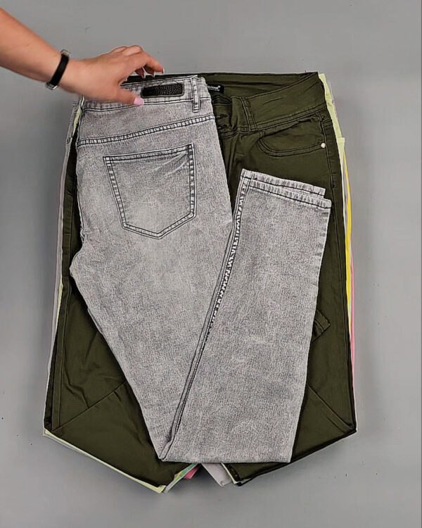 Фотография  700 - Брюки женские Summer#10 кг, ЛОТ № ВК0113 оптом