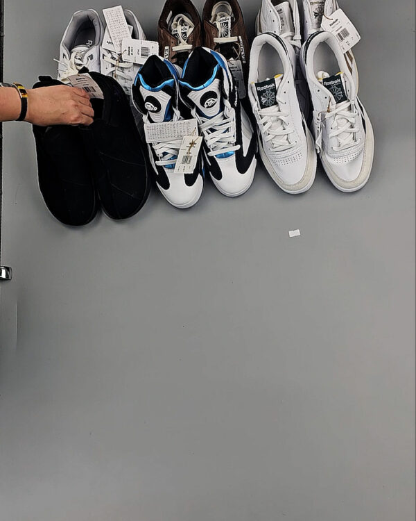 Фотография  406 - Кроссовки Reebok#23 шт, ЛОТ №8896 оптом