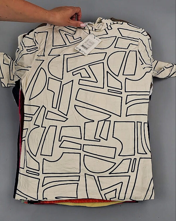 Фотография  151 - Футболки DK COMPANY 045 B#5,5 кг, ЛОТ №9086 оптом