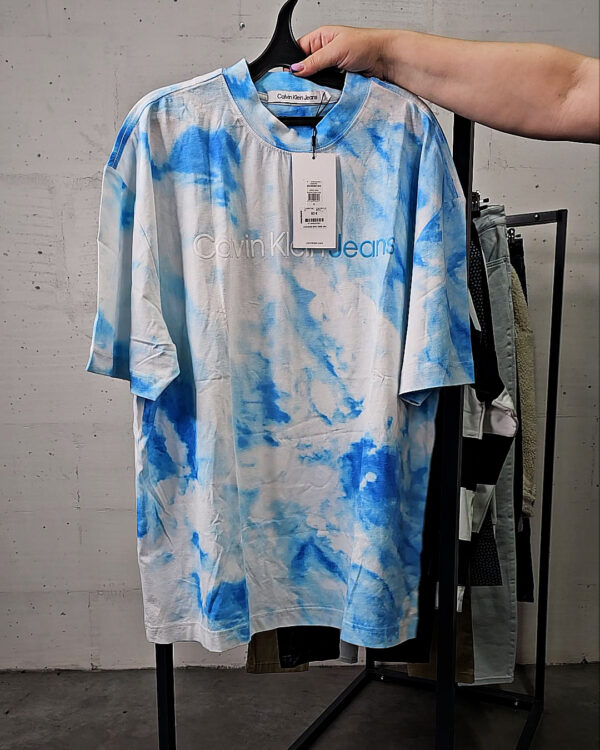 Фотография  390 - LACOSTE, CALVIN KLEIN, TOMMY HILFIGER, GUESS + 075#20 шт, ЛОТ №9072 оптом