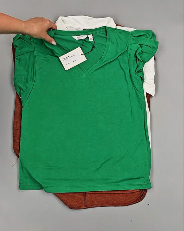 Фотография  912 - Футболки DK COMPANY 045 B#5,8 кг, ЛОТ №9089 оптом