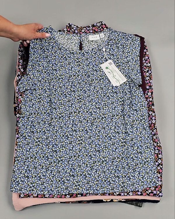 Фотография  252 - Блузки+Джемпера Bestseller Summer 045 B#8,5 кг, ЛОТ №9040 оптом