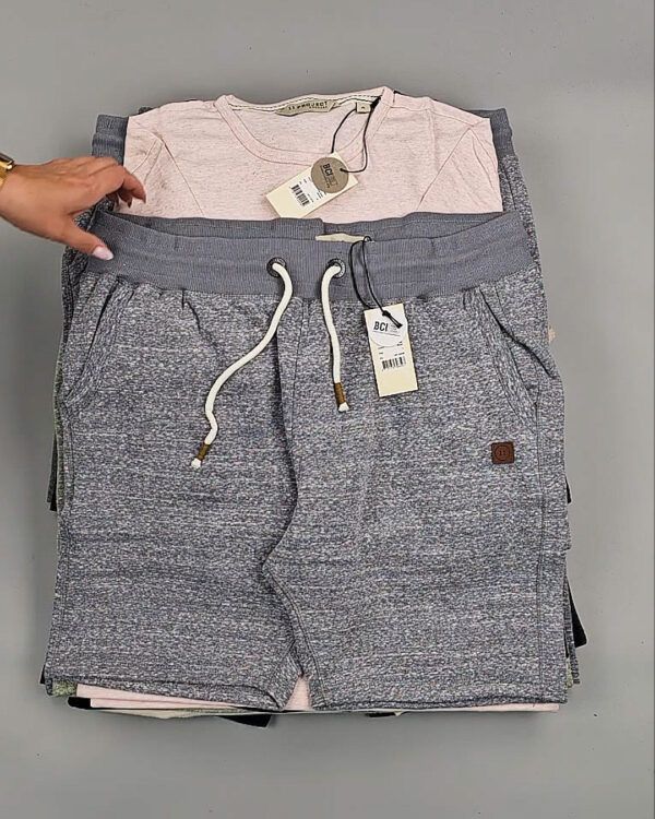 Фотография  693 - 11 PROJECKT 075#5,8 кг, ЛОТ №9124 оптом