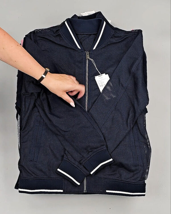 Фотография  162 - Толстовки Корея 085#7,4 кг, ЛОТ СТ-9235 оптом