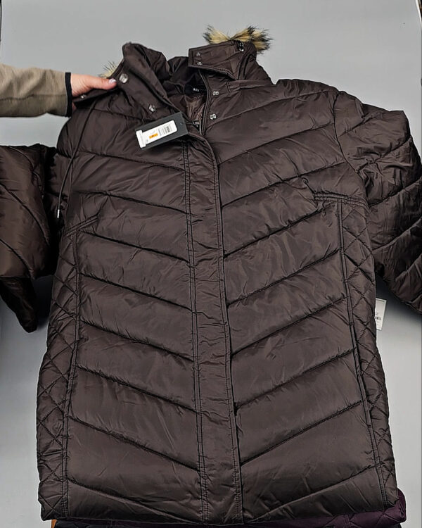 Фотография  807 - Верхняя одежда женская CAN 104#15 кг, ЛОТ СТ-9351 оптом