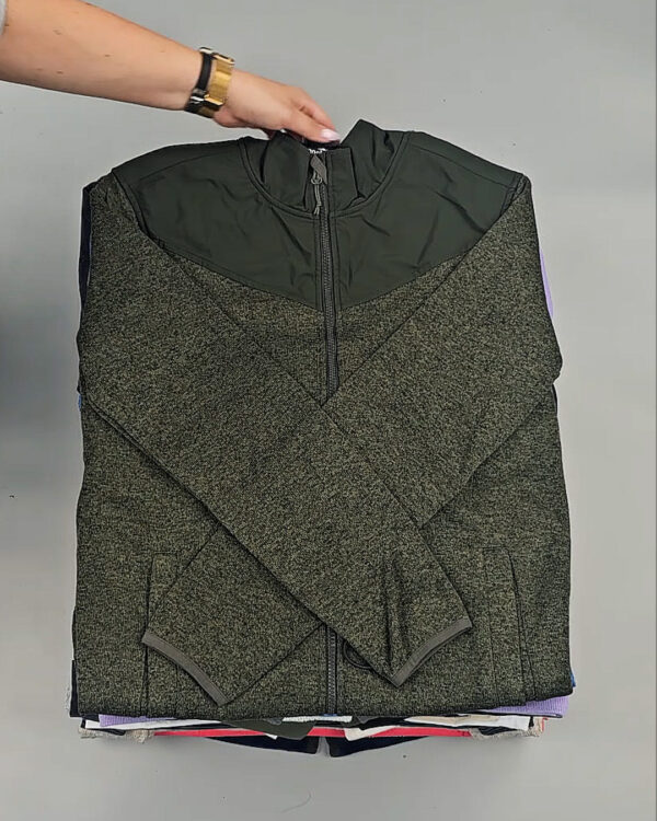 Фотография  926 - LIDL Winter mix 114#15 кг, ЛОТ №9137 оптом