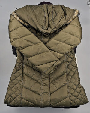 Фотография  925 - Верхняя одежда женская CAN 104#15 кг, ЛОТ СТ-9353 оптом