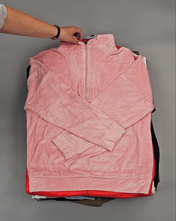 Фотография  944 - LIDL Winter mix 124#15 кг, ЛОТ №9144 оптом