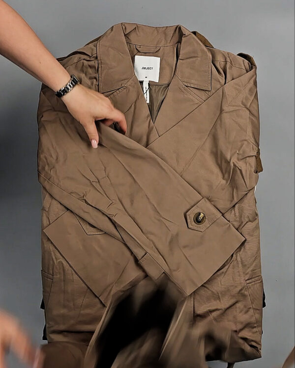 Фотография  648 - Ветровки Bestseller 045#10 кг, ЛОТ СТ-9407 оптом