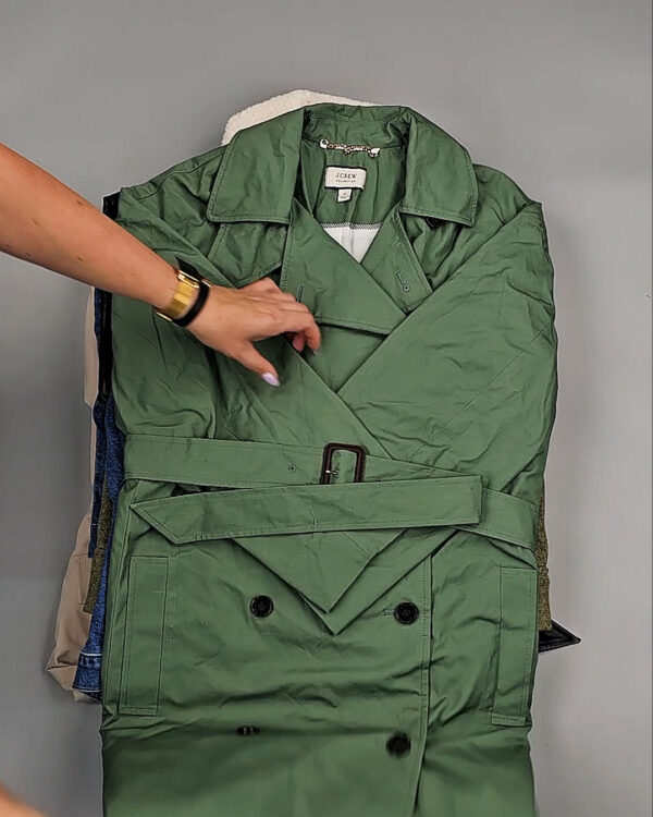 Фотография  435 - Ветровки женские CAN 104#12,4 кг, ЛОТ СТ-9403 оптом