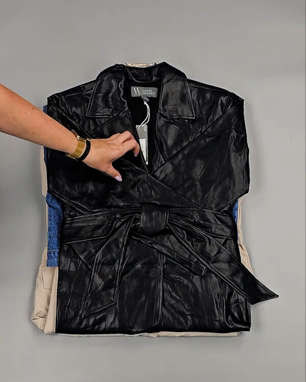 Фотография  958 - Ветровки женские CAN 104#12,4 кг, ЛОТ СТ-9403 оптом