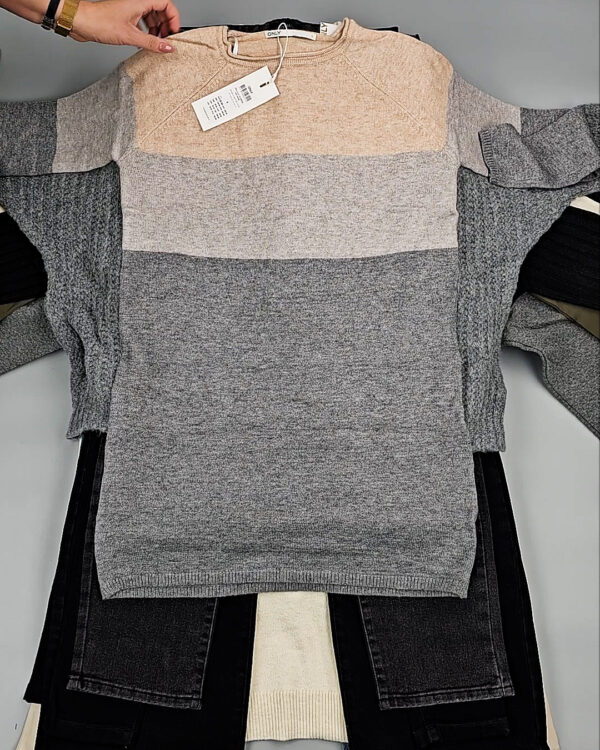 Фотография  654 - Bestseller Winter mix 104#15 кг, ЛОТ № СТ-9526 оптом