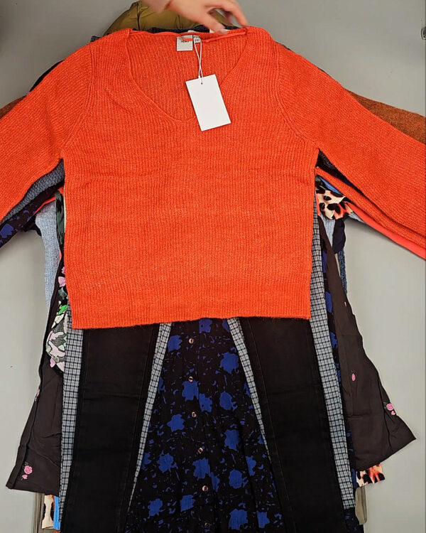 Фотография  690 - ICHI Winter mix 104#15 кг, ЛОТ СТ-9594 оптом