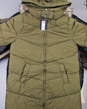 Купить Куртки BESTSELLER зима 045#10 кг, ЛОТ СТ-9827 оптом