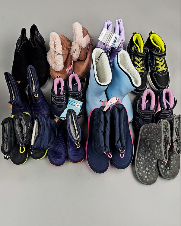 Фотография  843 - Обувь СТОК дети зима 065#6,4 кг, ЛОТ СТ-9662 оптом