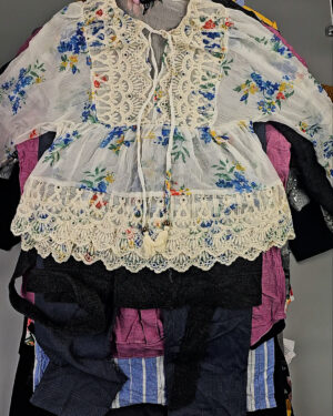 Купить Cream Шотландия mix БМ#70 кг, ЛОТ СХ-0201 оптом