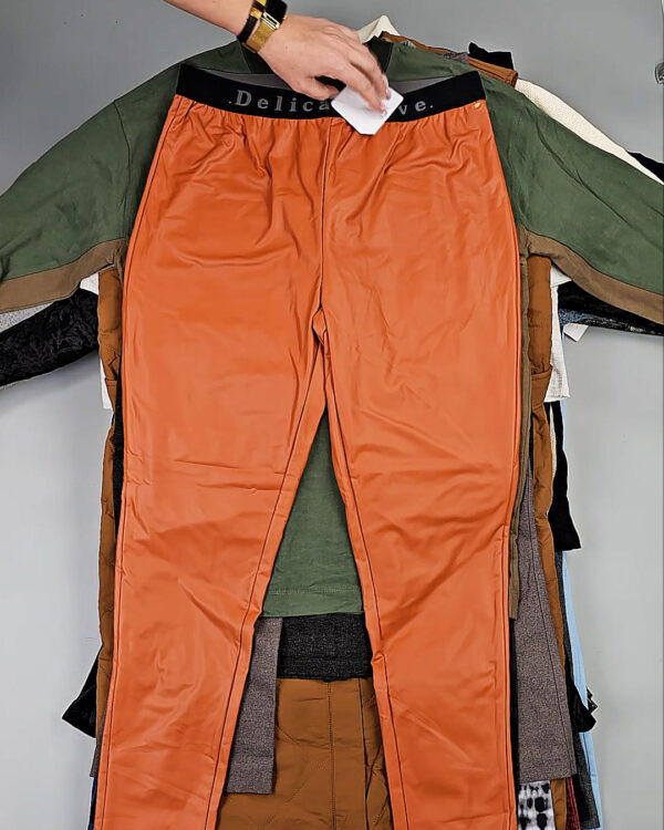 Фотография  244 - DK, Bestseller + Winter mix#15 кг, ЛОТ СТ-9958 оптом