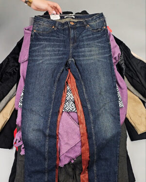 Фотография  410 - Женский микс зима (Winter mix)#20 кг, ЛОТ СХ-0206 оптом