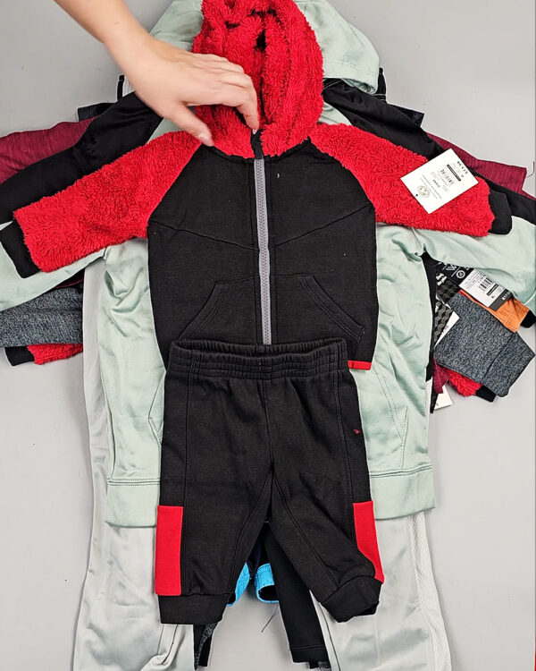 Фотография  550 - Спортивные костюмы дети CAN#6 кг, ЛОТ СТ-9737 оптом