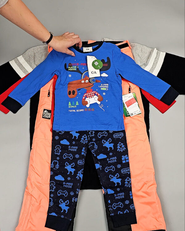 Фотография  603 - C&A Kids Winter 1023#7 кг, ЛОТ СТ-9691 оптом