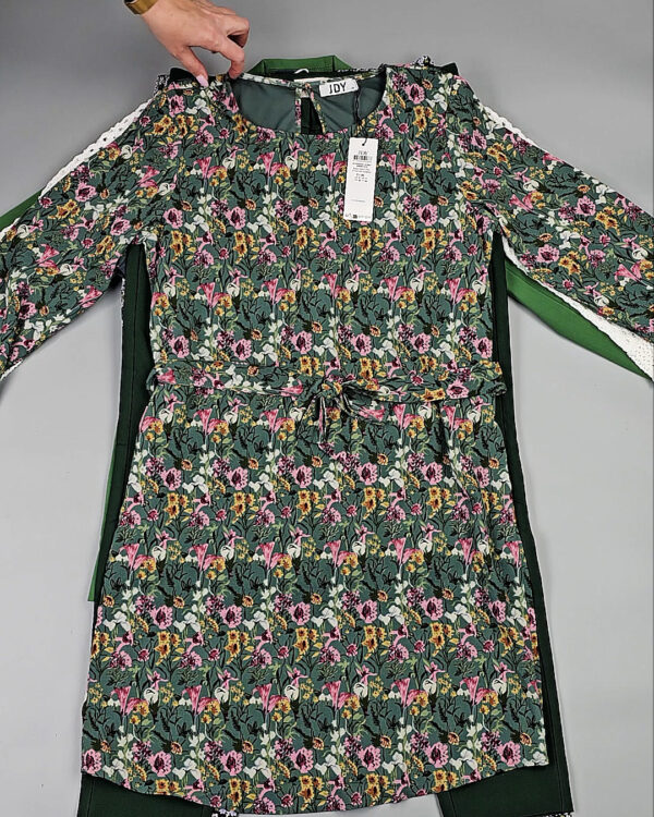 Фотография  168 - DK+Bestseller 085#16 кг, ЛОТ СТ-9951 оптом