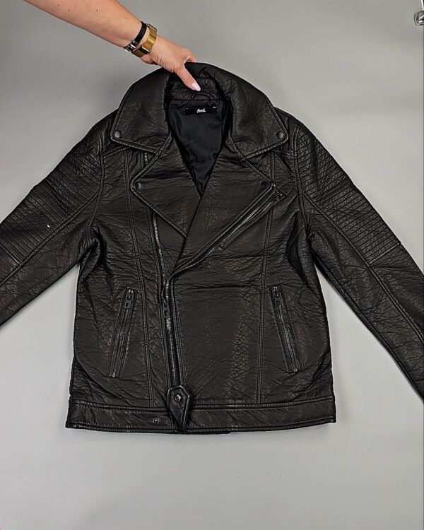 Фотография  239 - AMAZON Winter#15 кг, ЛОТ СТ-9816 оптом